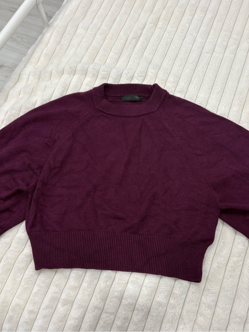 Cropped Crewneck Sweater in Deep Plum